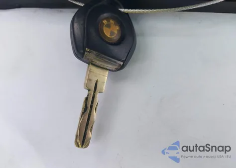 1998 BMW 323Is из США, поврежденный, VIN WBABF8326WEH60688